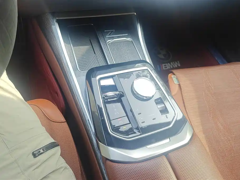 BMW 7 Series 2023 Model 740Li Premium Luxury Package фото 16