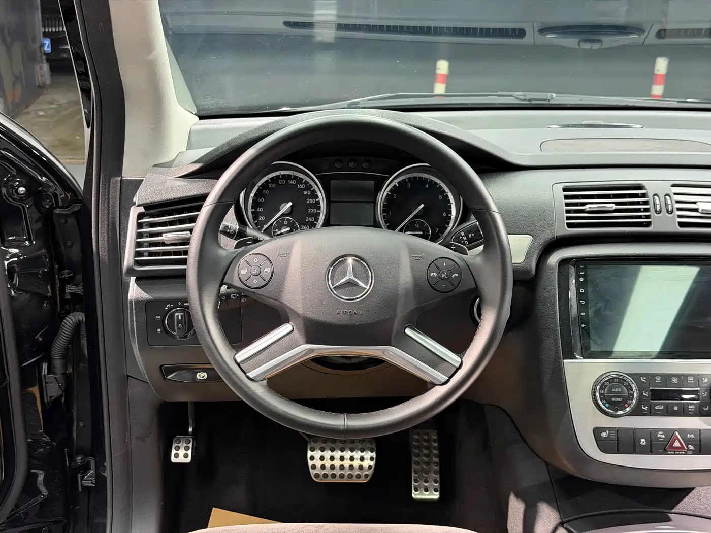 Mercedes-Benz R-Class 2014 R 320 4MATIC Business фото 14