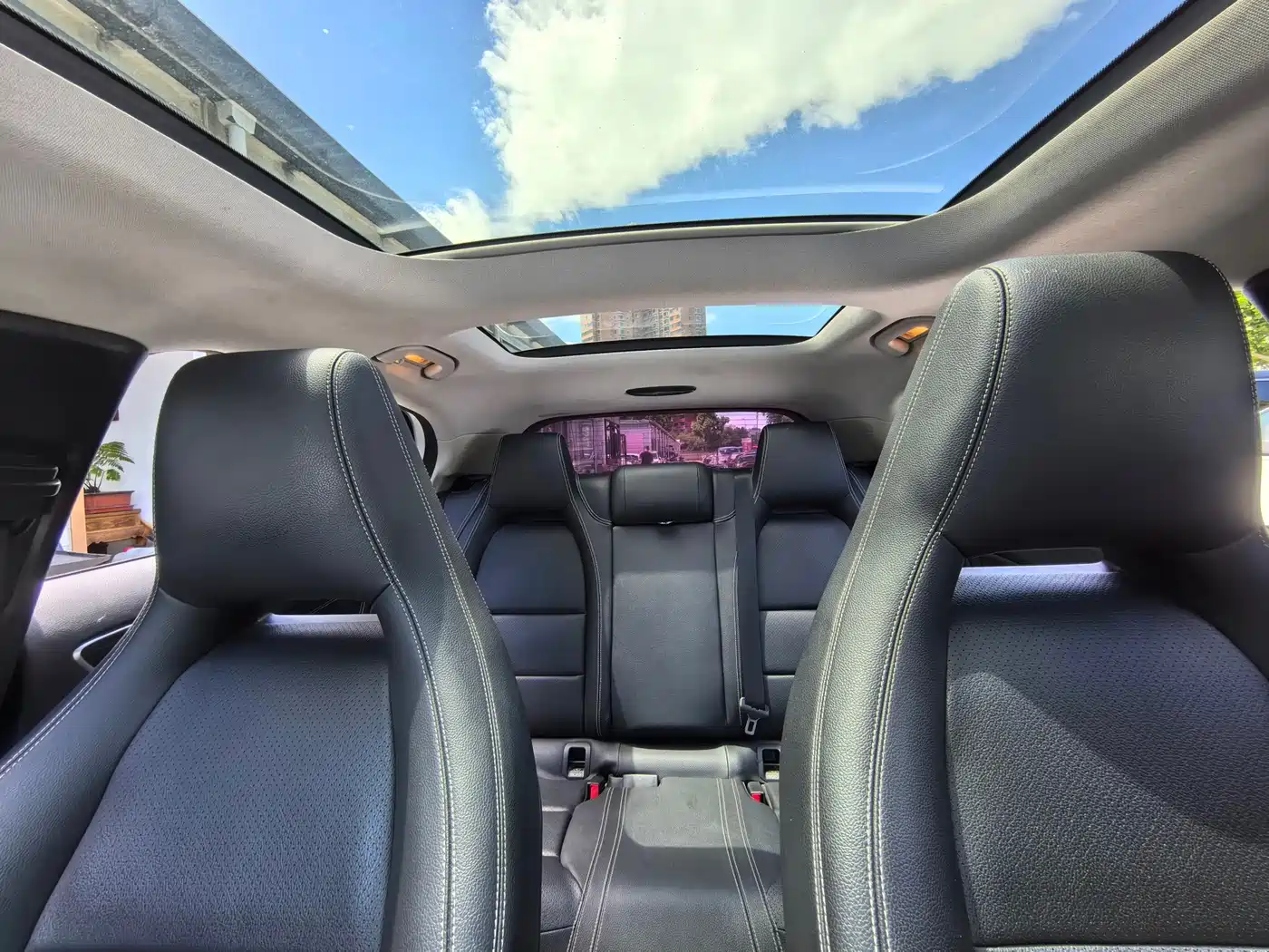 Mercedes-Benz GLA 2015 2015 GLA 200 Fashion