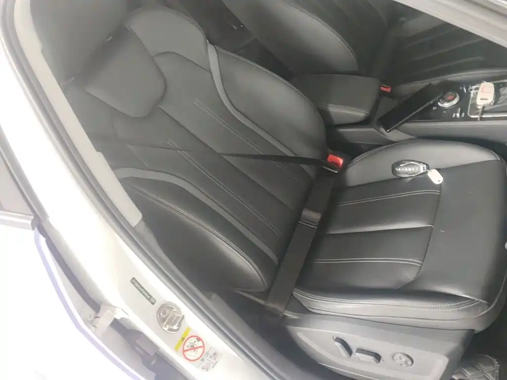 Audi Q2L 2024 2023 35TFSI Fashion Sport