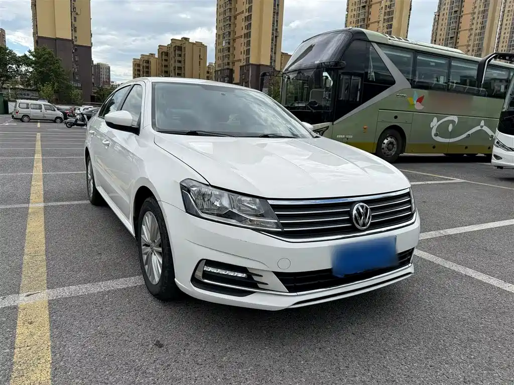Volkswagen Lavida 2019 Lavida Start 1.5L Auto Comfort (China VI) фото 4