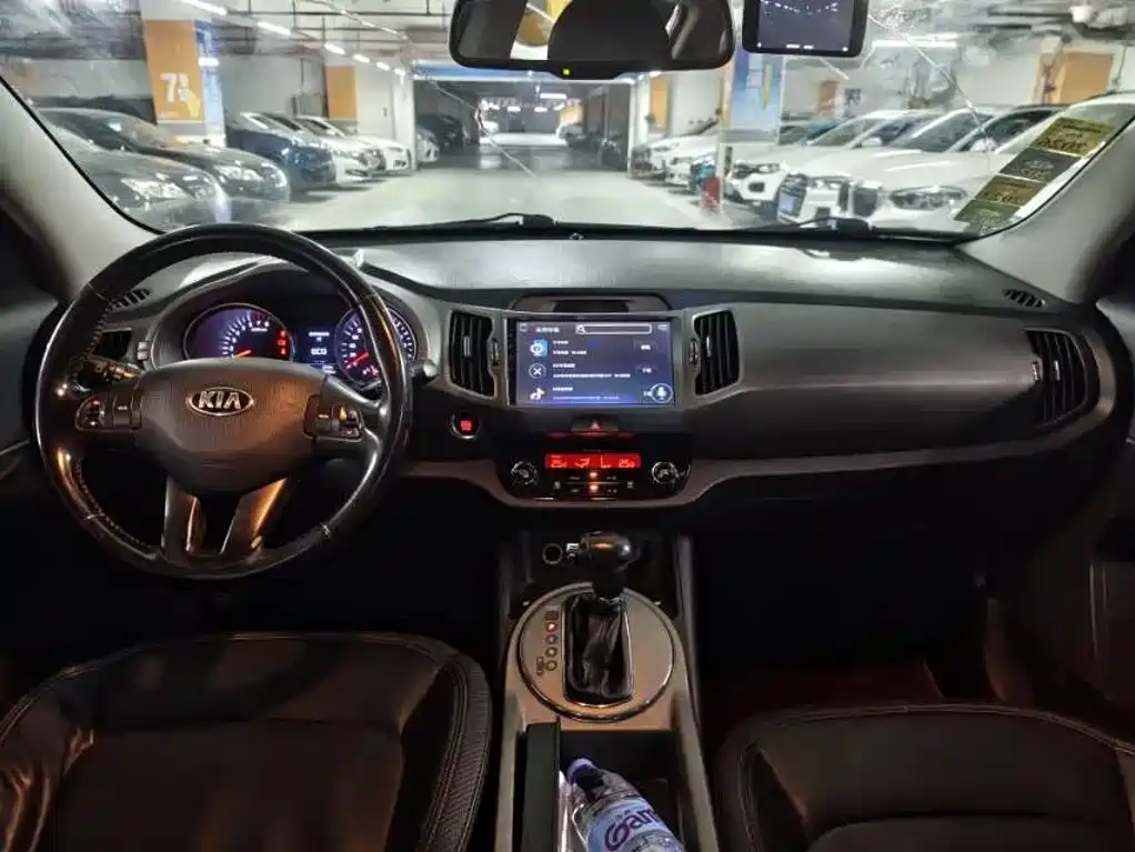 Фото 4 - Kia Sportage
