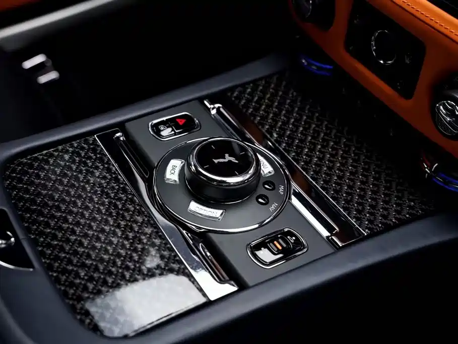 Фото 21 - Rolls-Royce Wraith