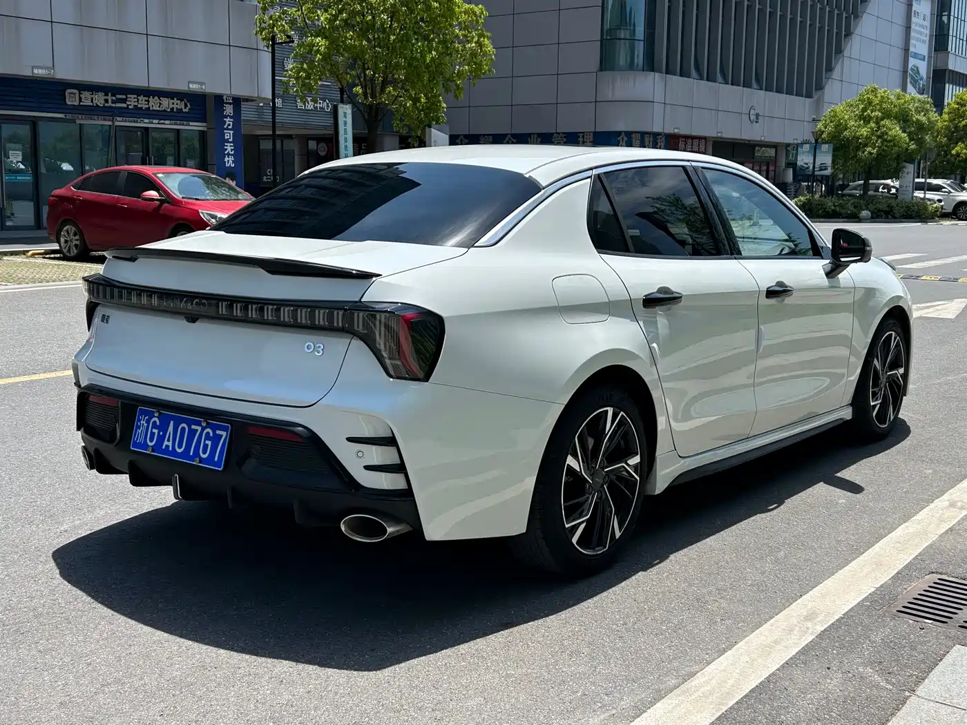 Lynk & Co 03 2023 2.0TD DCT Jin Pro фото 9
