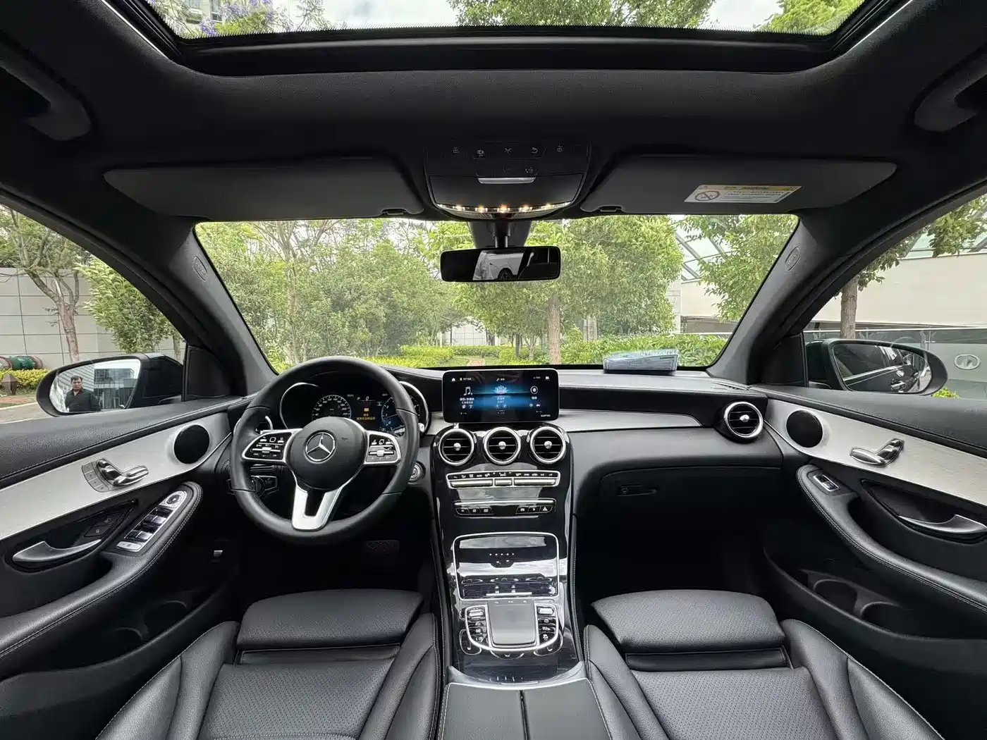 Mercedes-Benz GLC Coupe 2020 GLC 260 4MATIC Coupe SUV фото 5