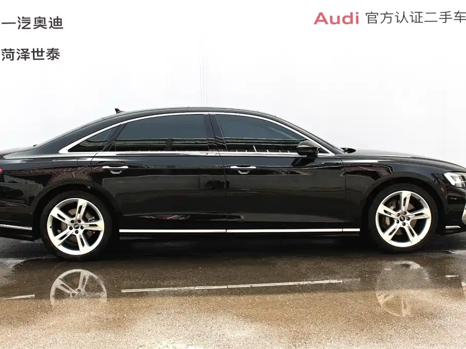 Audi A8 2023 A8L 50 TFSI quattro Exclusive фото 3