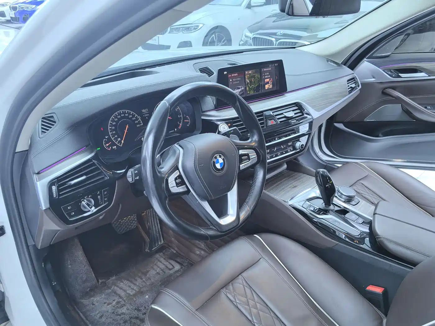 BMW 5 Series 2019 530Li Premium Luxury Package фото 4