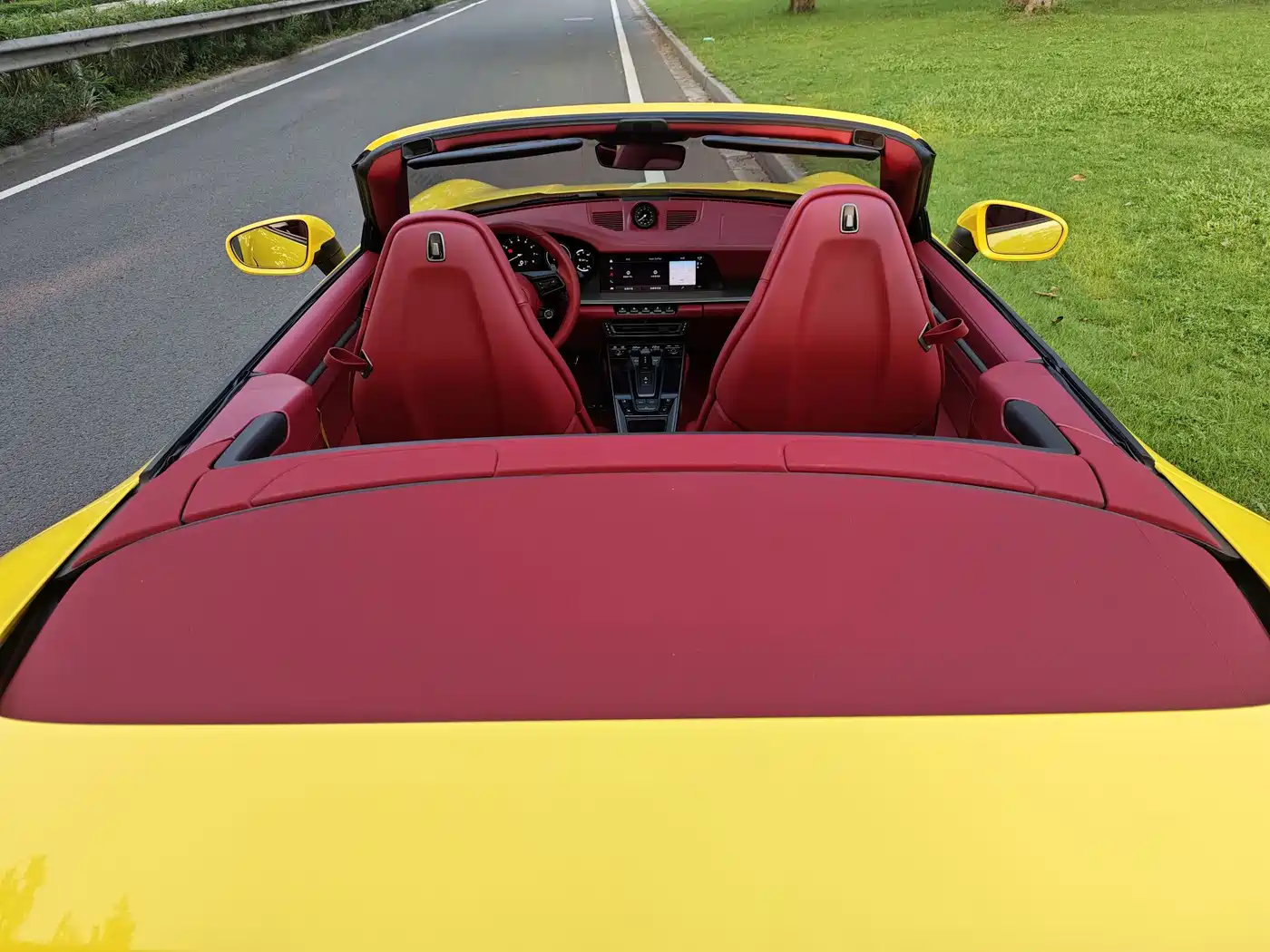 Фото 25 - Porsche 911