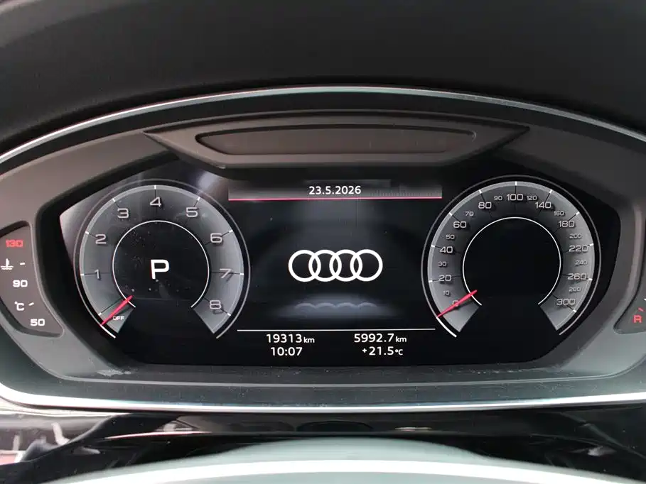 Audi A8 2023 A8L 50 TFSI quattro Exclusive фото 16