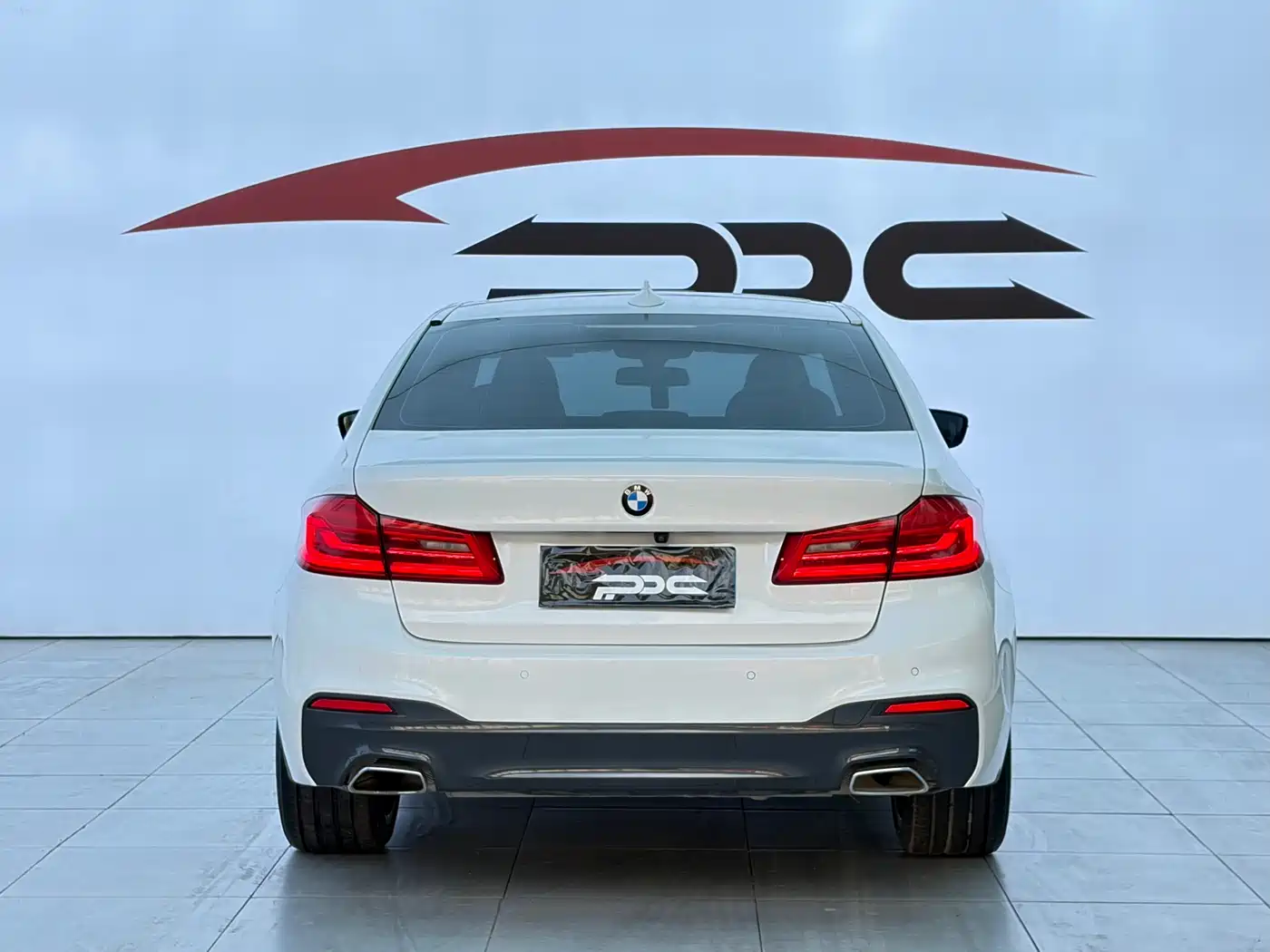 BMW 5 Series 2020 530Li Exclusive M Sport Package фото 27