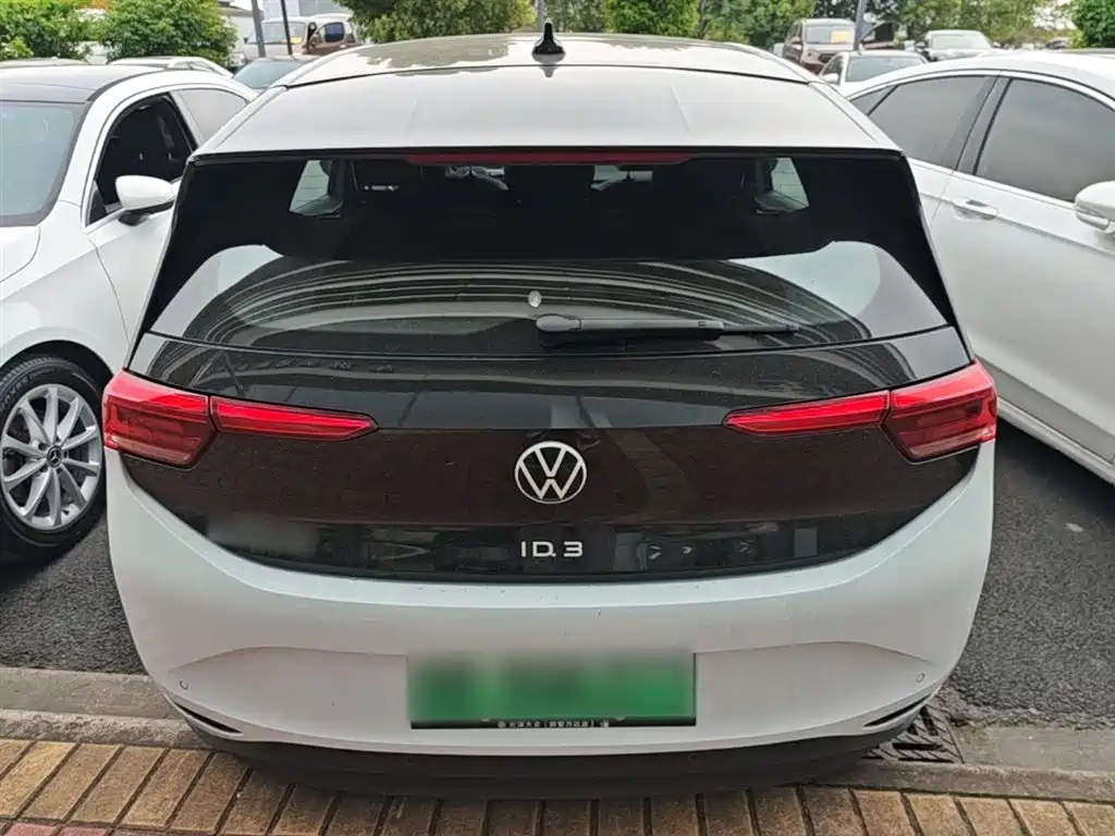 Volkswagen ID.3 2023 Upgraded Pure Intelligence Edition фото 6