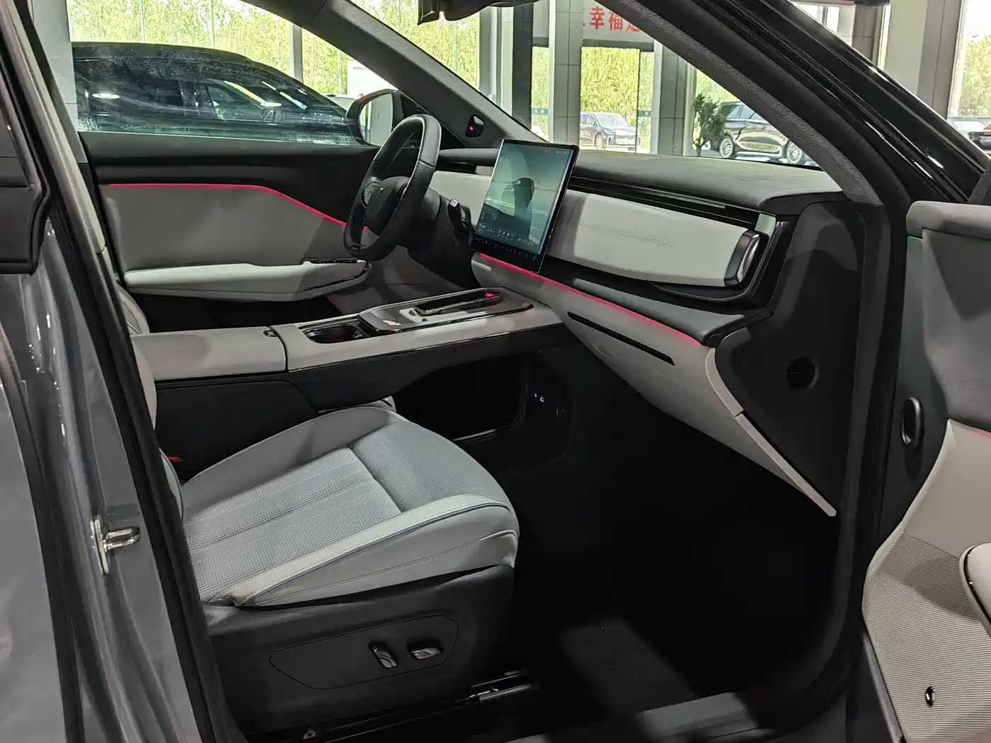 Voyah Auto Voyah Zhiyin 2024 Long Range Smart Edition фото 7