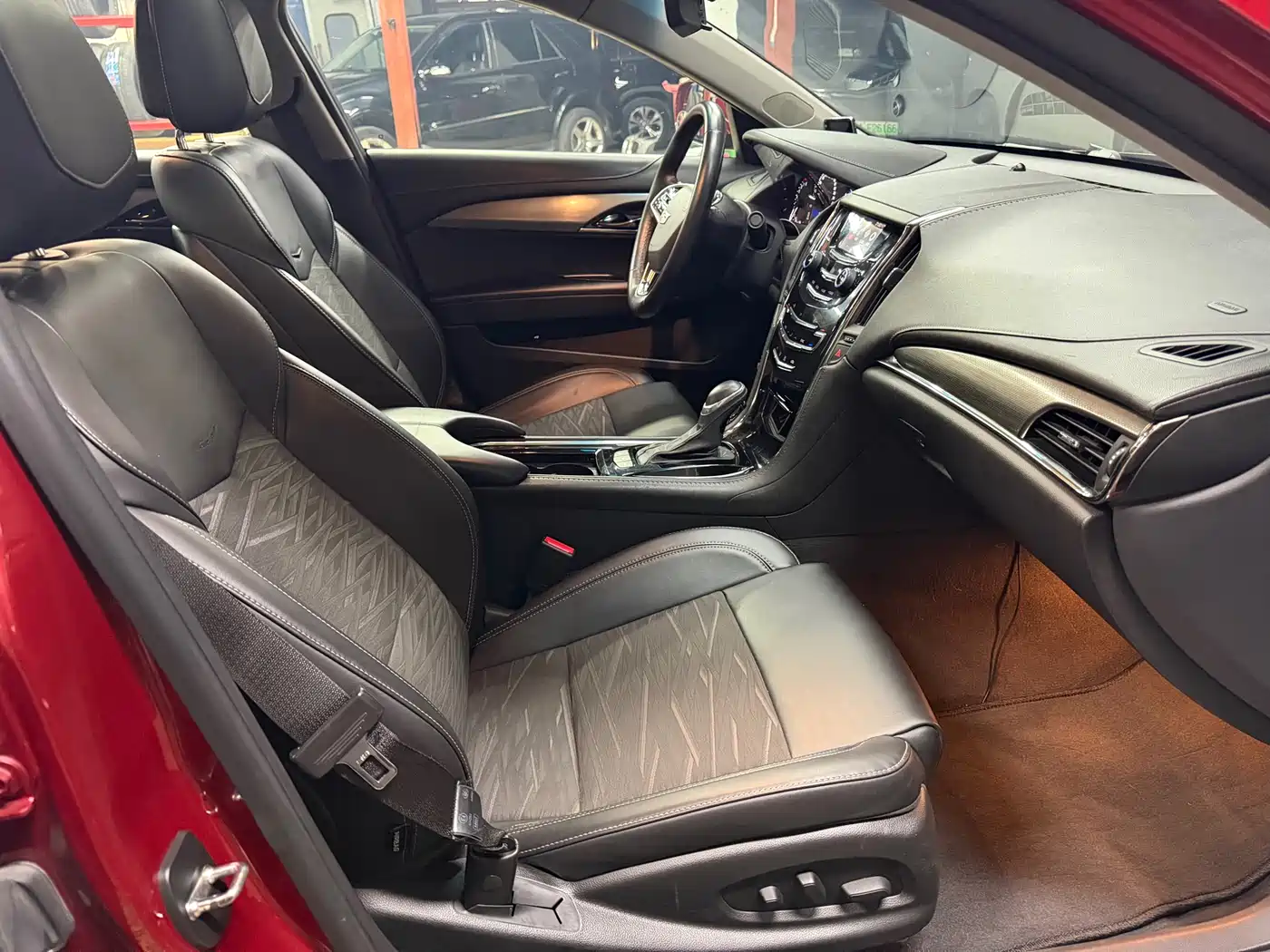 Cadillac ATS-L 2016 28T Technology фото 8