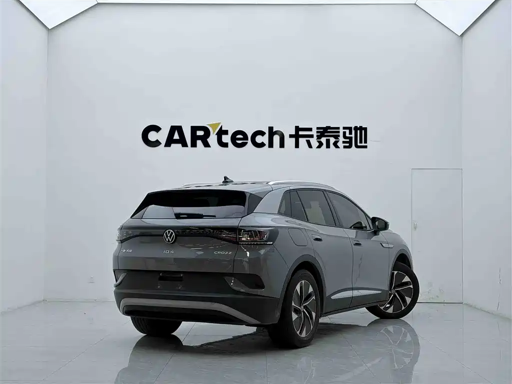 Volkswagen ID.4 CROZZ 2022 Long Range PURE+ Edition фото 4