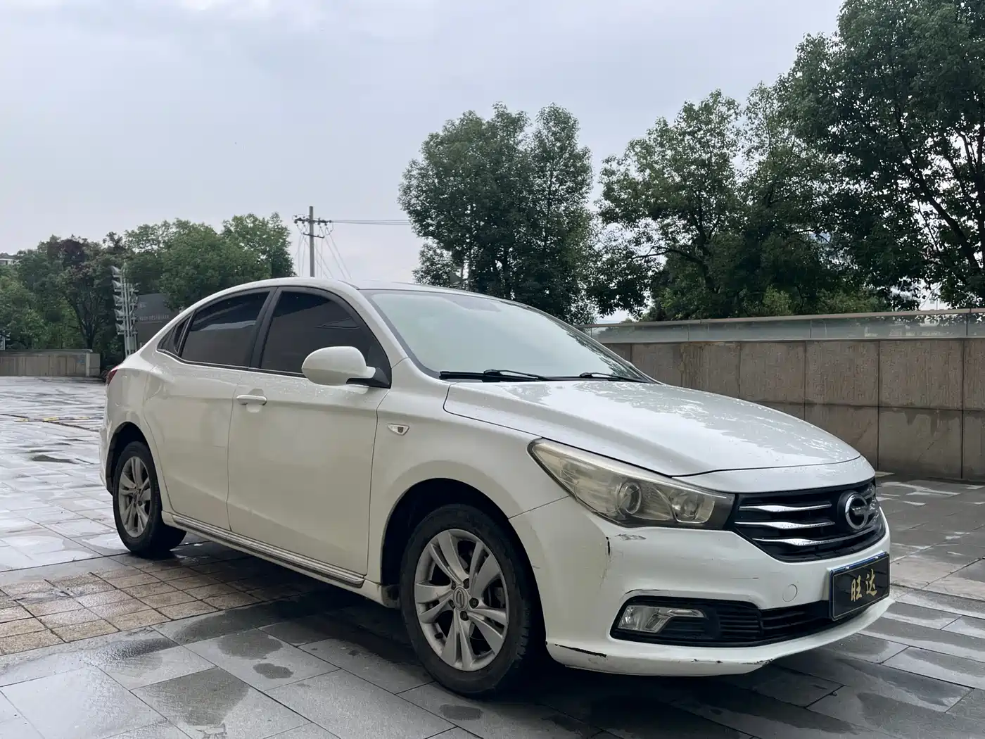 GAC Trumpchi Trumpchi GA3S Vision 2014 1.6L Manual Luxury Edition фото 3