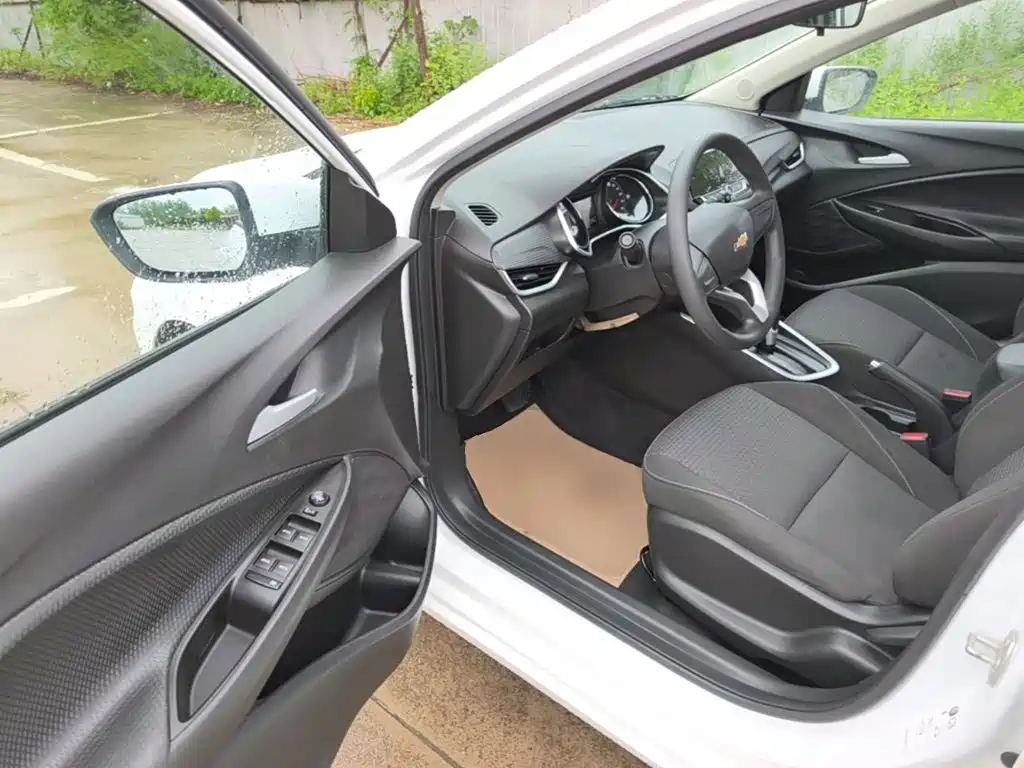 Chevrolet Cavalier 2021 2020 325T Automatic Joy Edition
