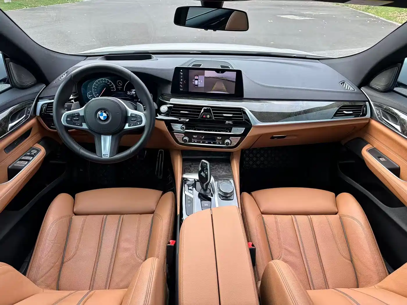BMW 6 Series GT 2019 630i M Sport Package фото 4