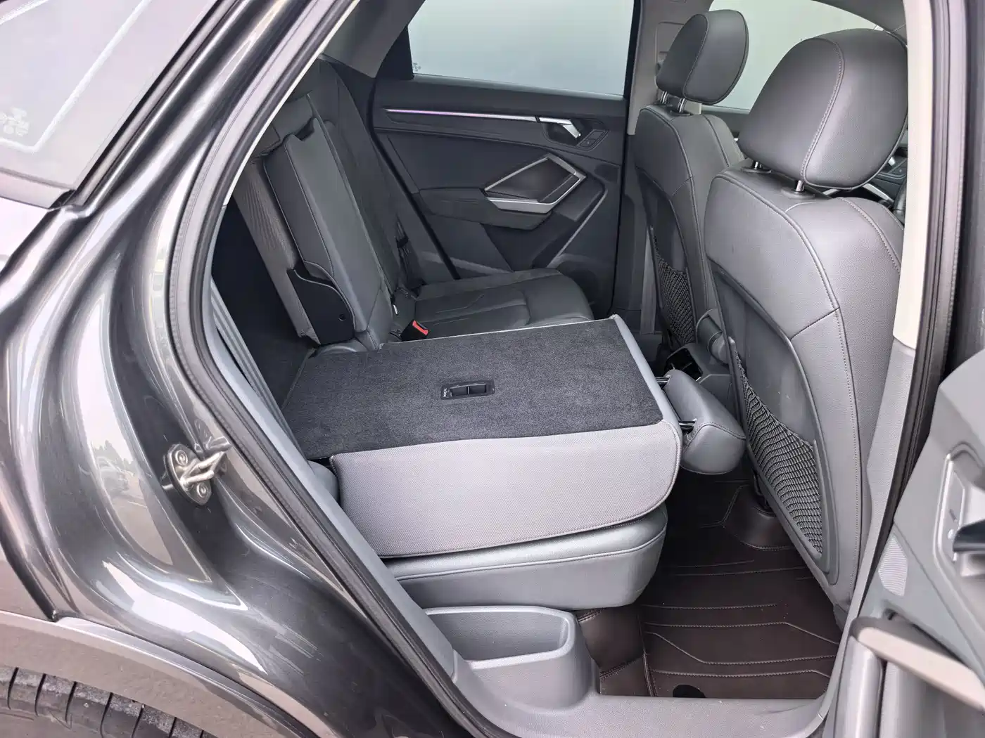 Audi Q3 Sportback 2021 40 TFSI Premium Life Edition фото 12