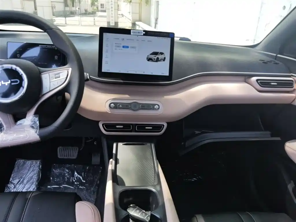 BYD Seagull 2025 Smart Drive Edition 305km Vitality Version фото 13