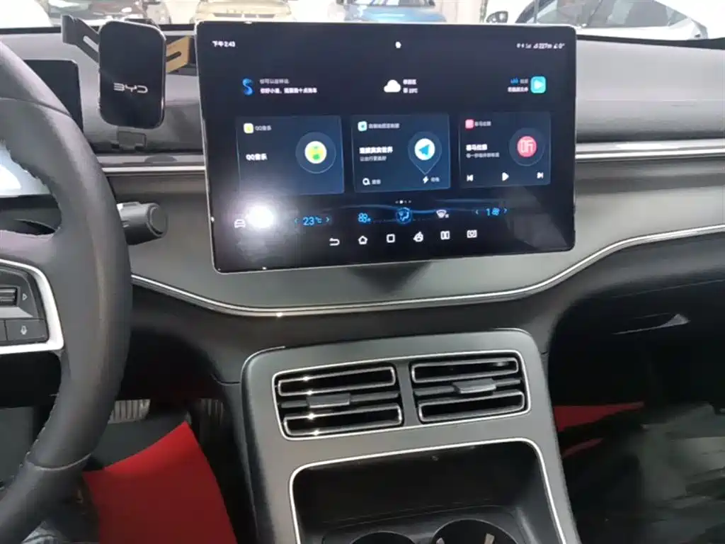 BYD Destroyer 05 2024 Glory Edition DM-i 55KM Luxury фото 5