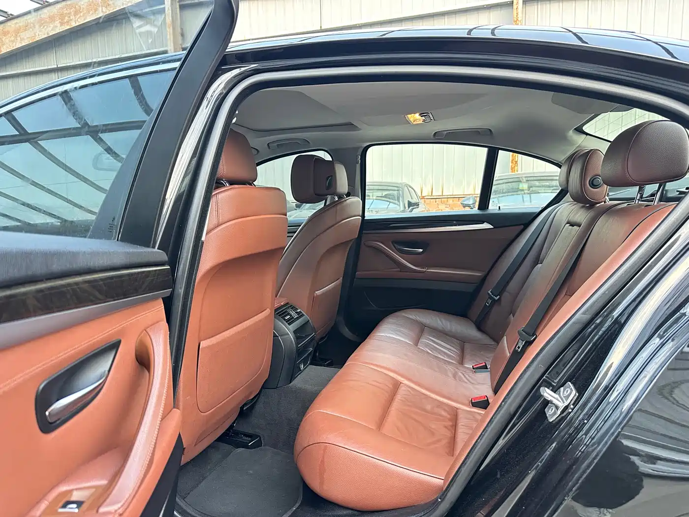 BMW 5 Series (Import) 2013 535i Leading Sport фото 6