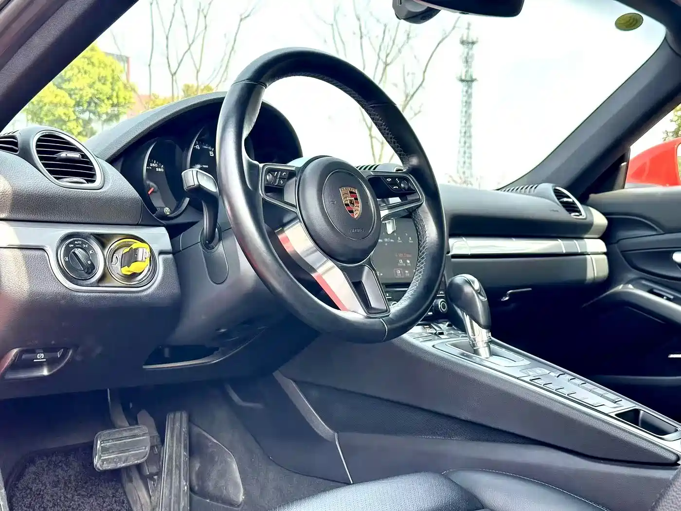 Porsche 718 2018 Cayman 2.0T фото 6