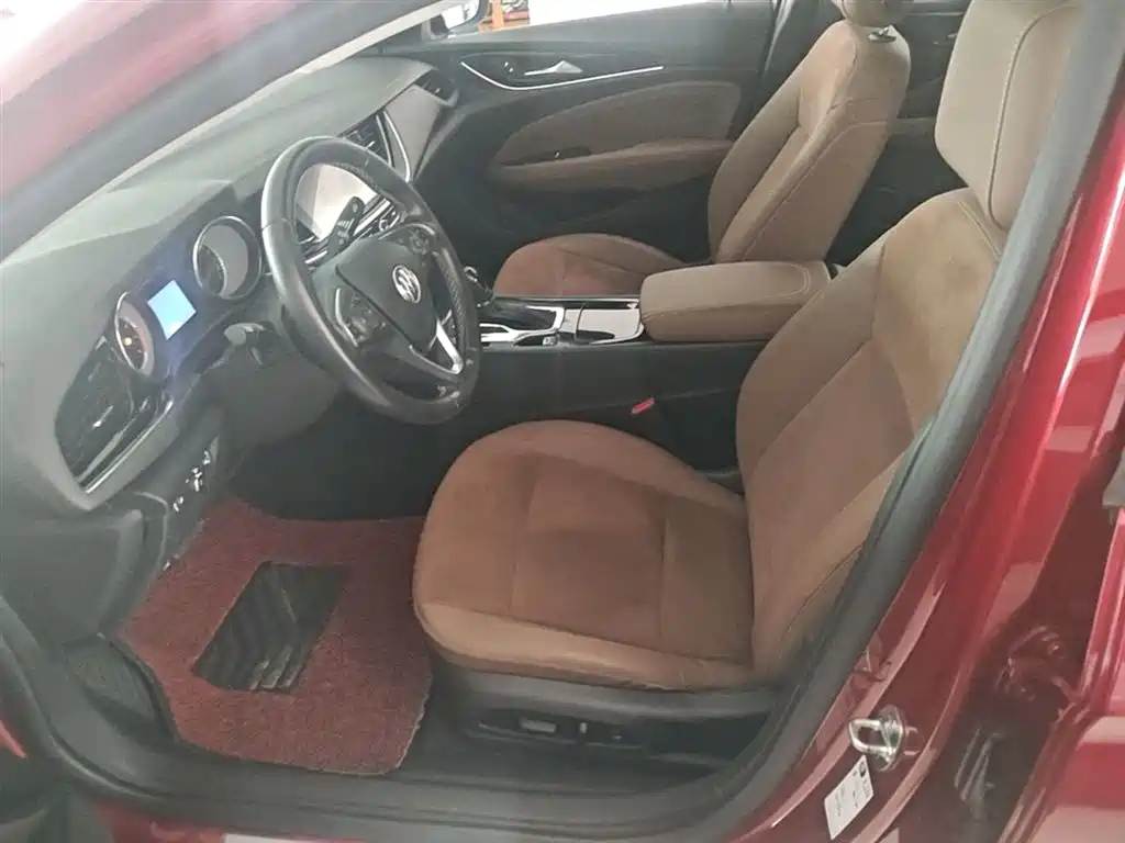 Buick Regal 2019 20T Elite China VI фото 15