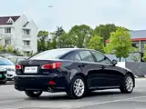 Фото 7 - Lexus IS