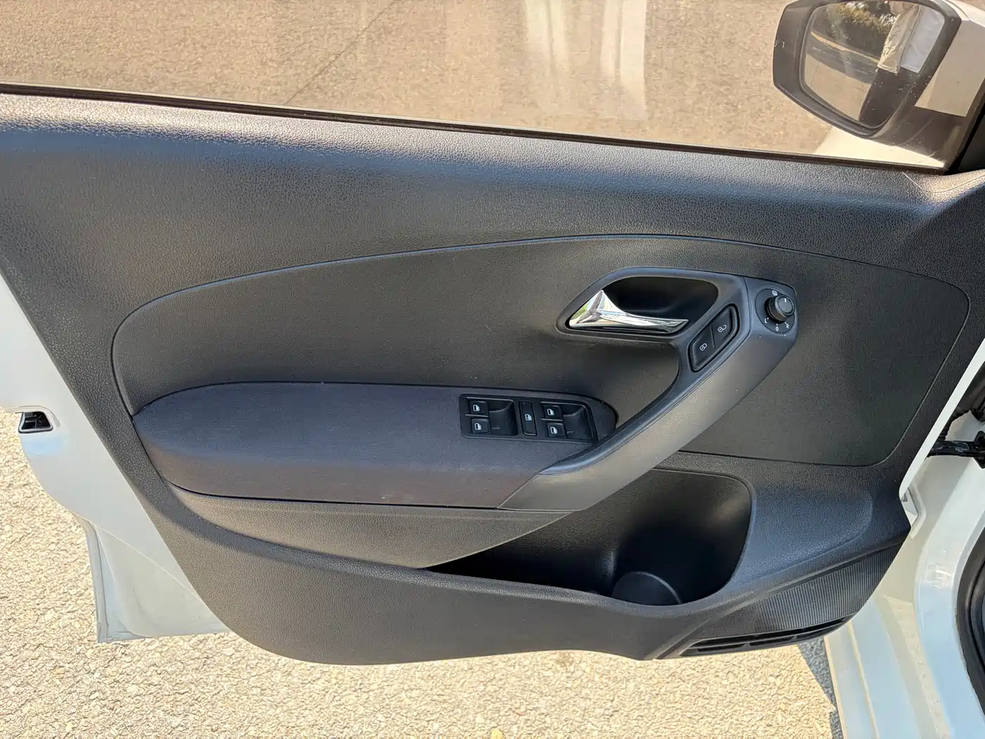 Volkswagen Polo 2018 1.5L Auto Comfort фото 14