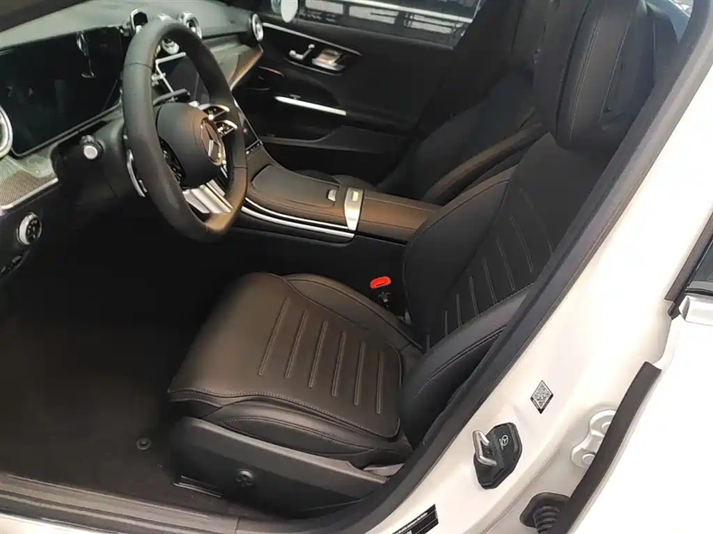 Mercedes-Benz C-Class 2025 C 260 L Sport Edition фото 15