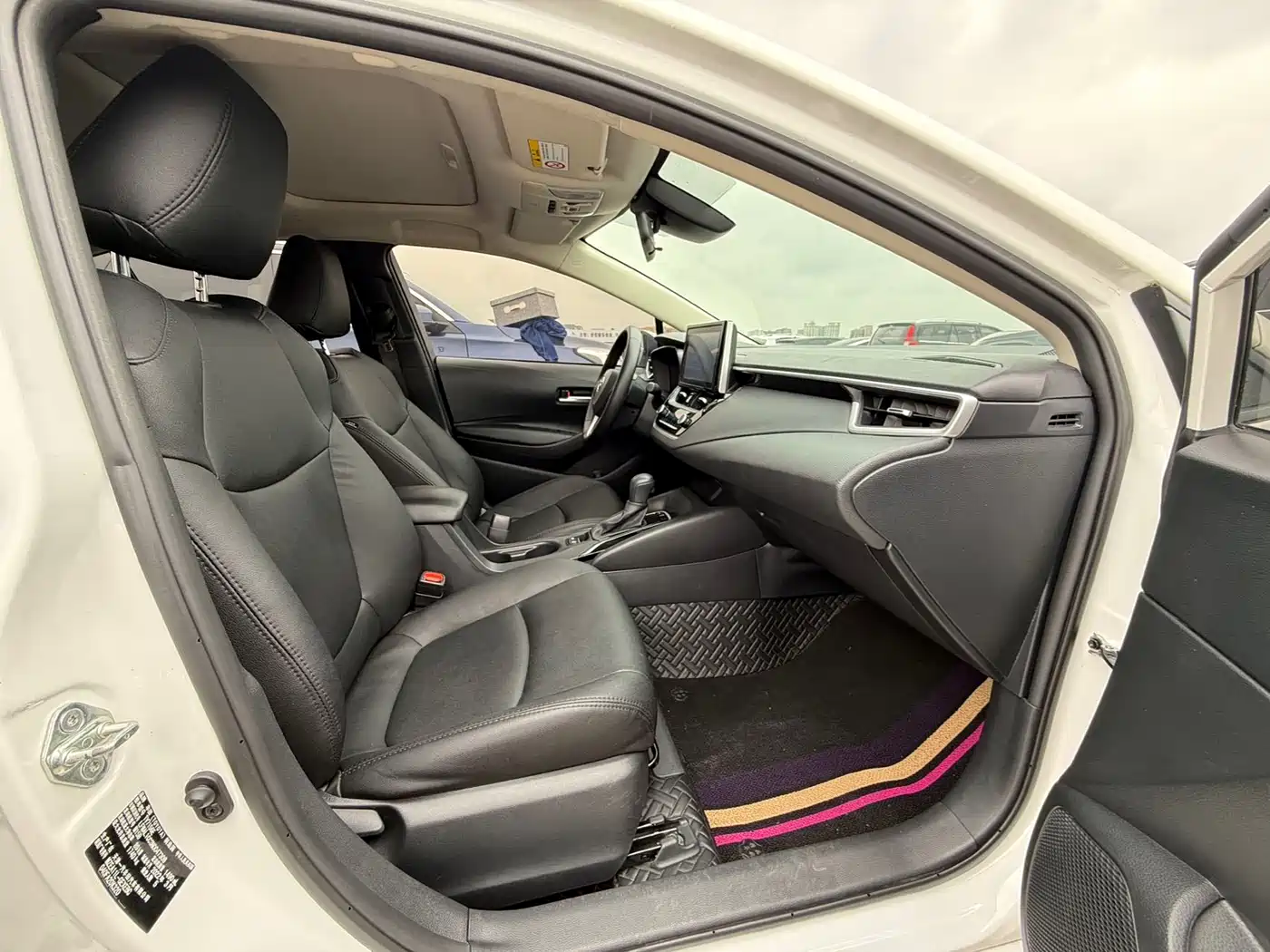 Toyota Corolla 2021 TNGA 1.5L CVT Elite Edition фото 10