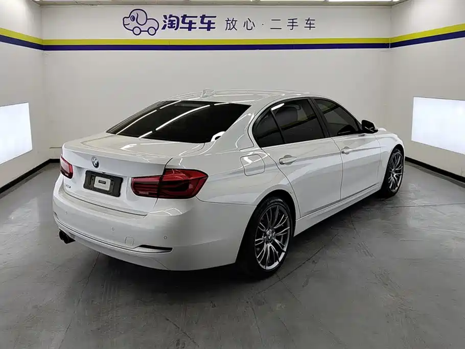 BMW 3 Series 2018 320Li xDrive Fashion Style фото 3