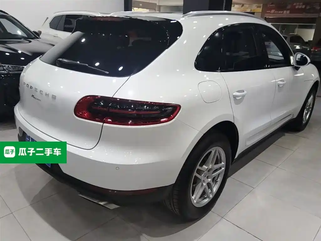 Porsche Macan 2017 Macan 2.0T фото 7