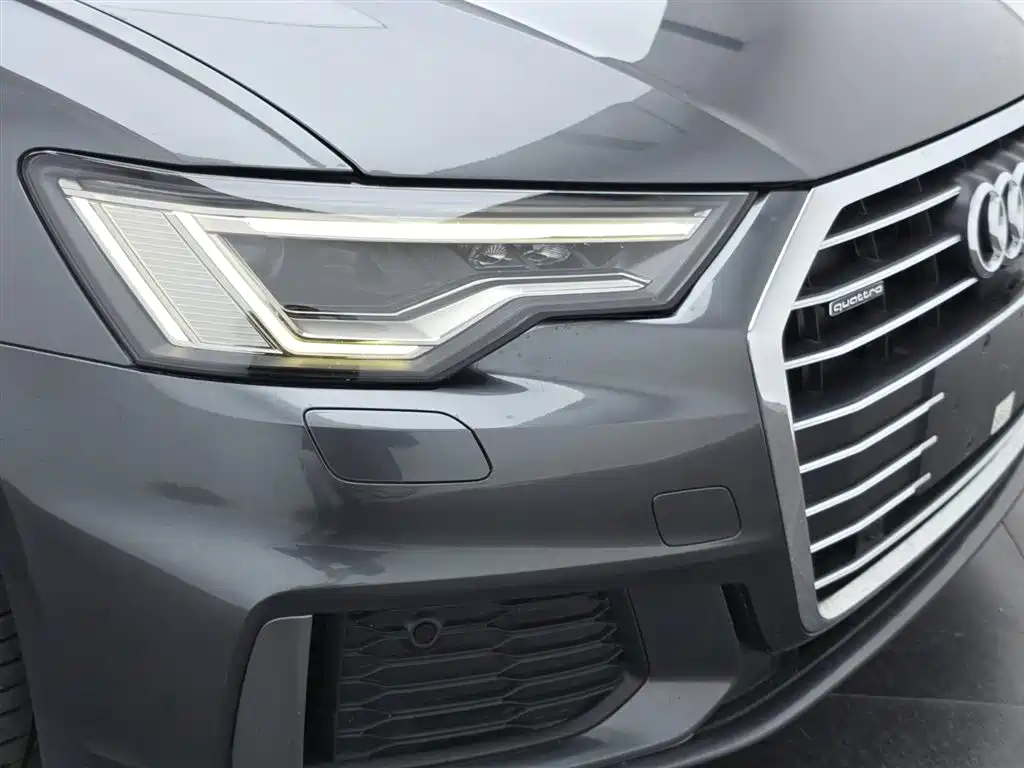Audi A6L 2021 45 TFSI quattro Exclusive Sport фото 14