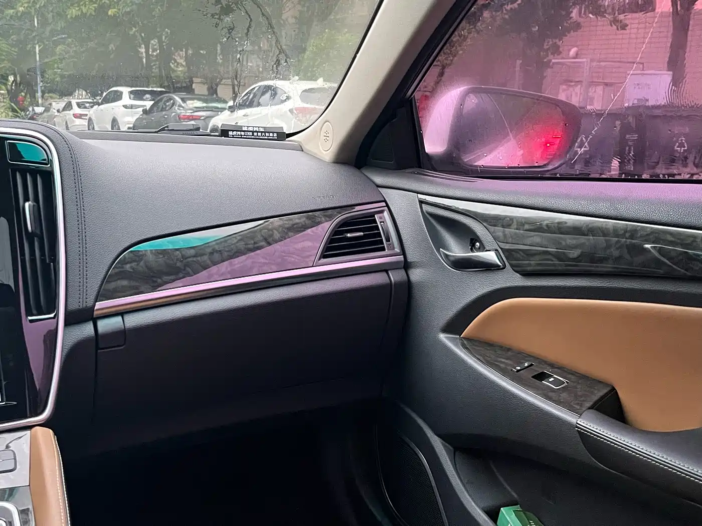BYD Qin New Energy 2017 2017 1.5T Premium Model