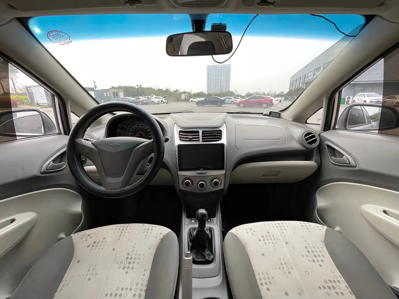 Chevrolet Sail 2014 2013 Sedan 1.2L Manual Fashion Happiness Edition