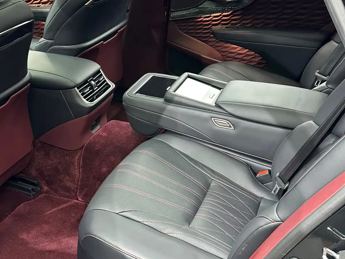 Lexus LS 2024 2024 Model 500h Executive Edition