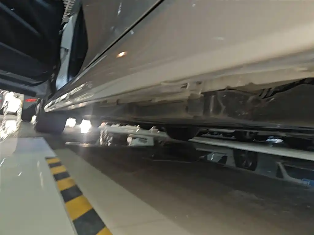 Toyota Camry 2021 2.5G Luxury Edition фото 22