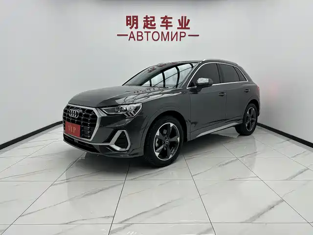 Audi Q3 2023 35 TFSI Fashion Elegance (1.4T)