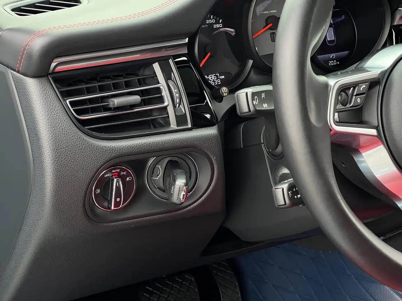 Porsche Macan 2018 Macan S 3.0T фото 22