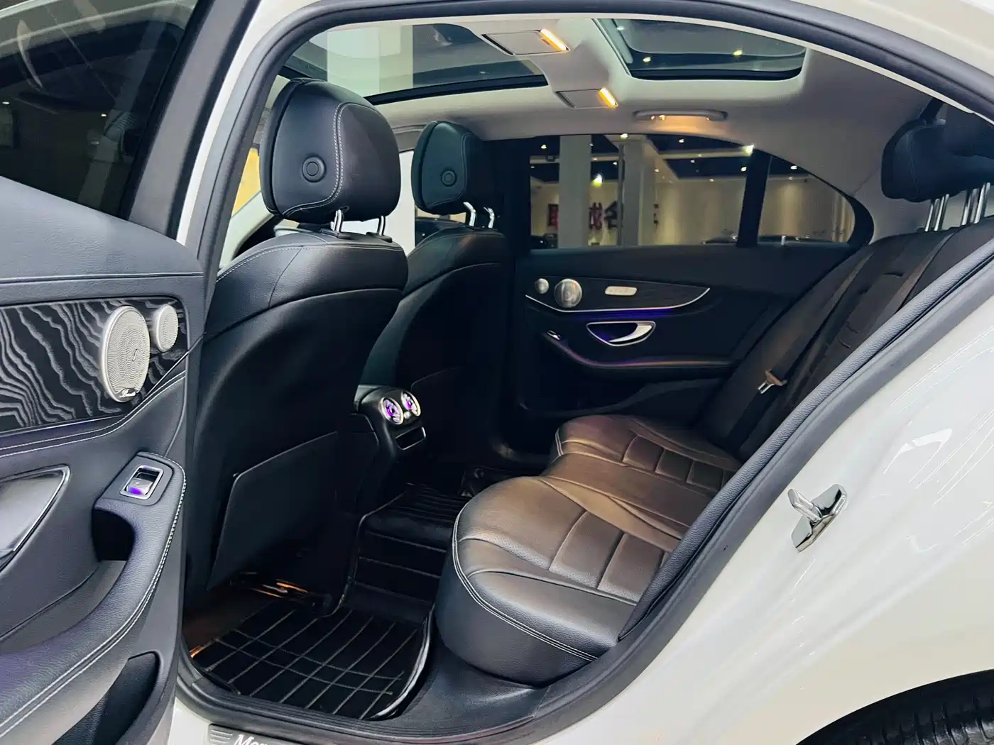 Mercedes-Benz C-Class 2019 C 260 L Sport фото 11