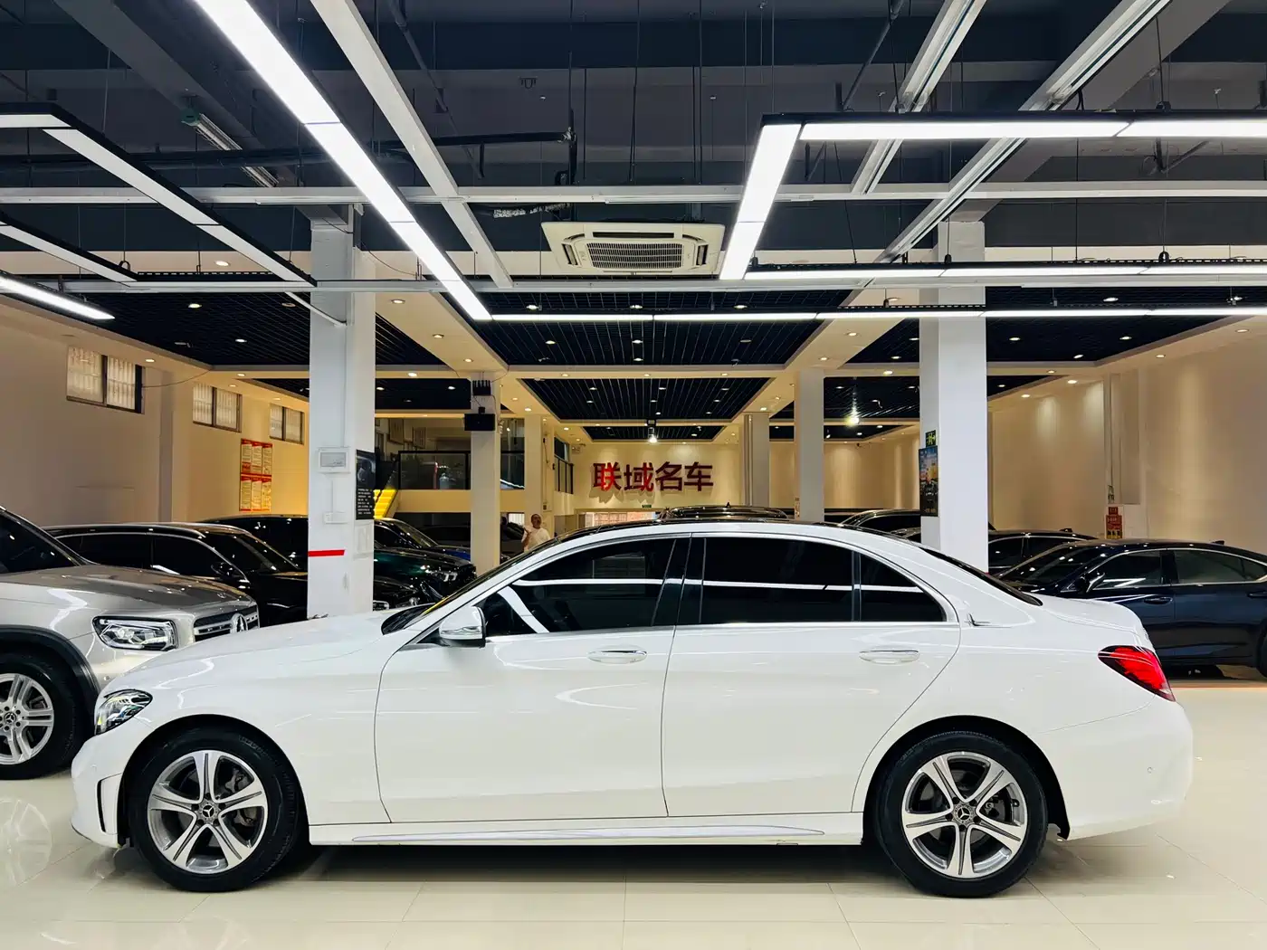 Mercedes-Benz C-Class 2019 C 260 L Sport фото 16