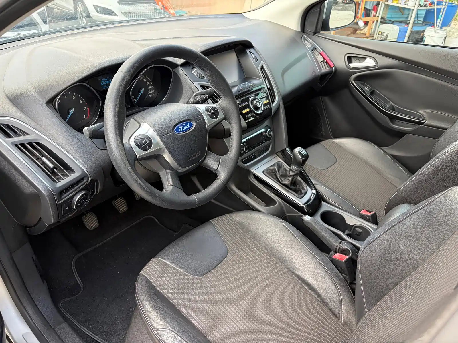 Фото 8 - Ford Focus