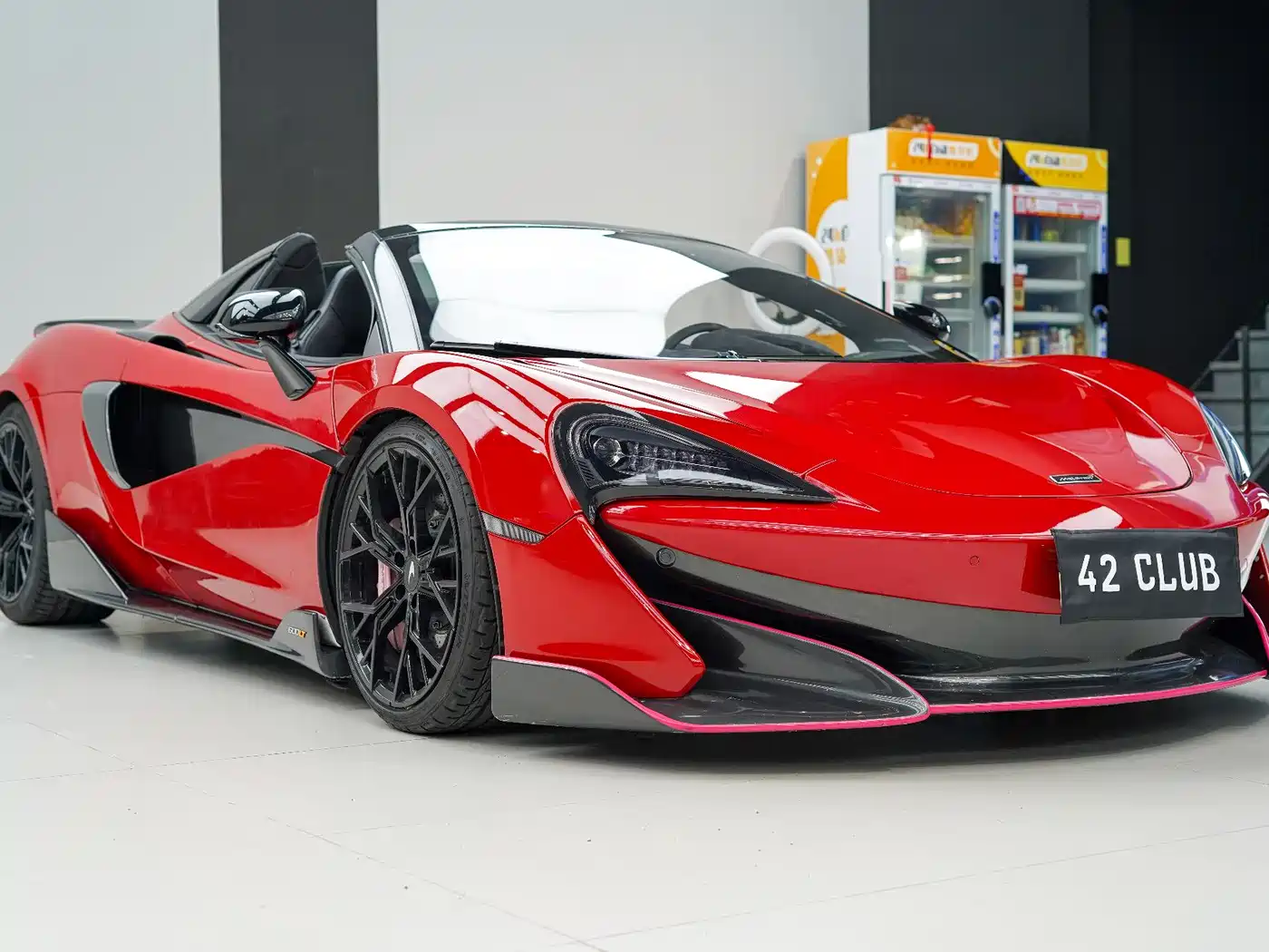 McLaren 600LT 2019 3.8T Spider фото 5
