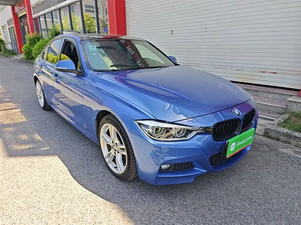 BMW 3 Series 2019 320i M Sport Package фото 4