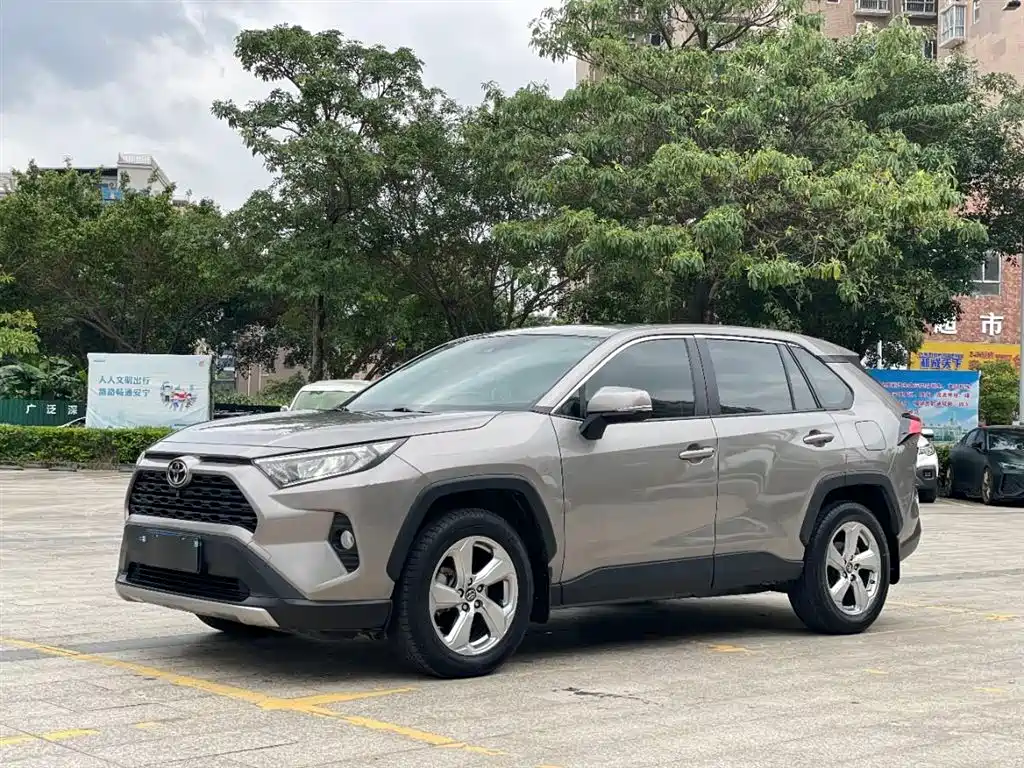 Toyota RAV4 Rongfang 2021 2.0L CVT 2WD Trend