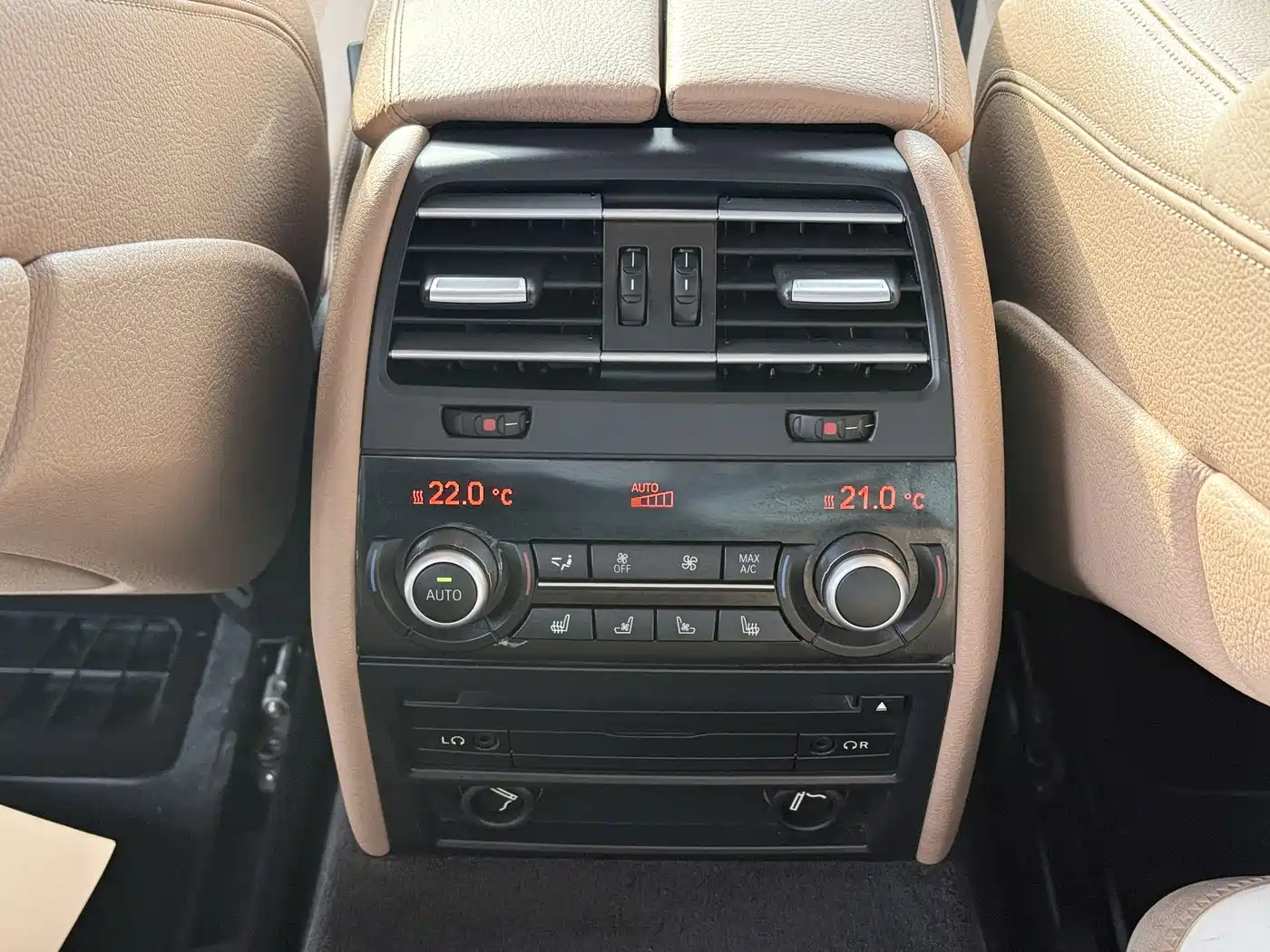 BMW 7 Series 2013 Model 730Li Luxury фото 15