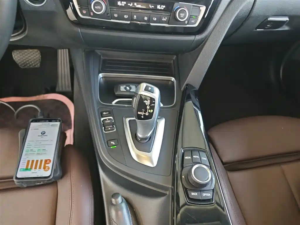 BMW 3 Series 2018 320Li Fashion Style фото 14