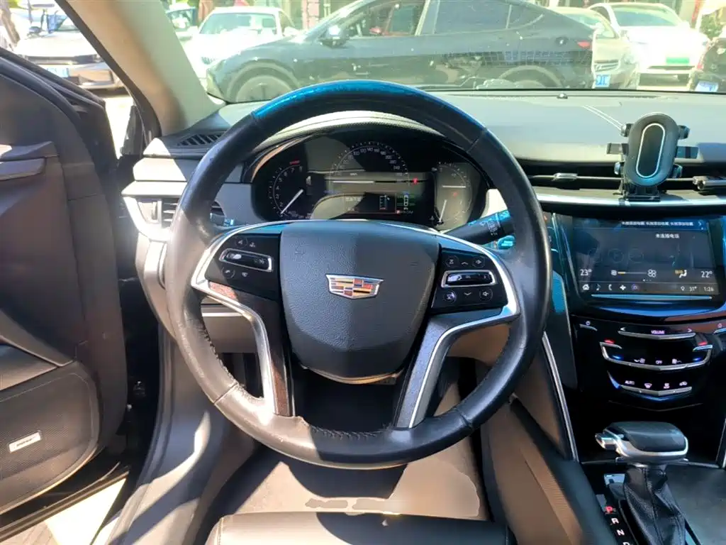 Cadillac XTS 2018 28T Technology фото 10