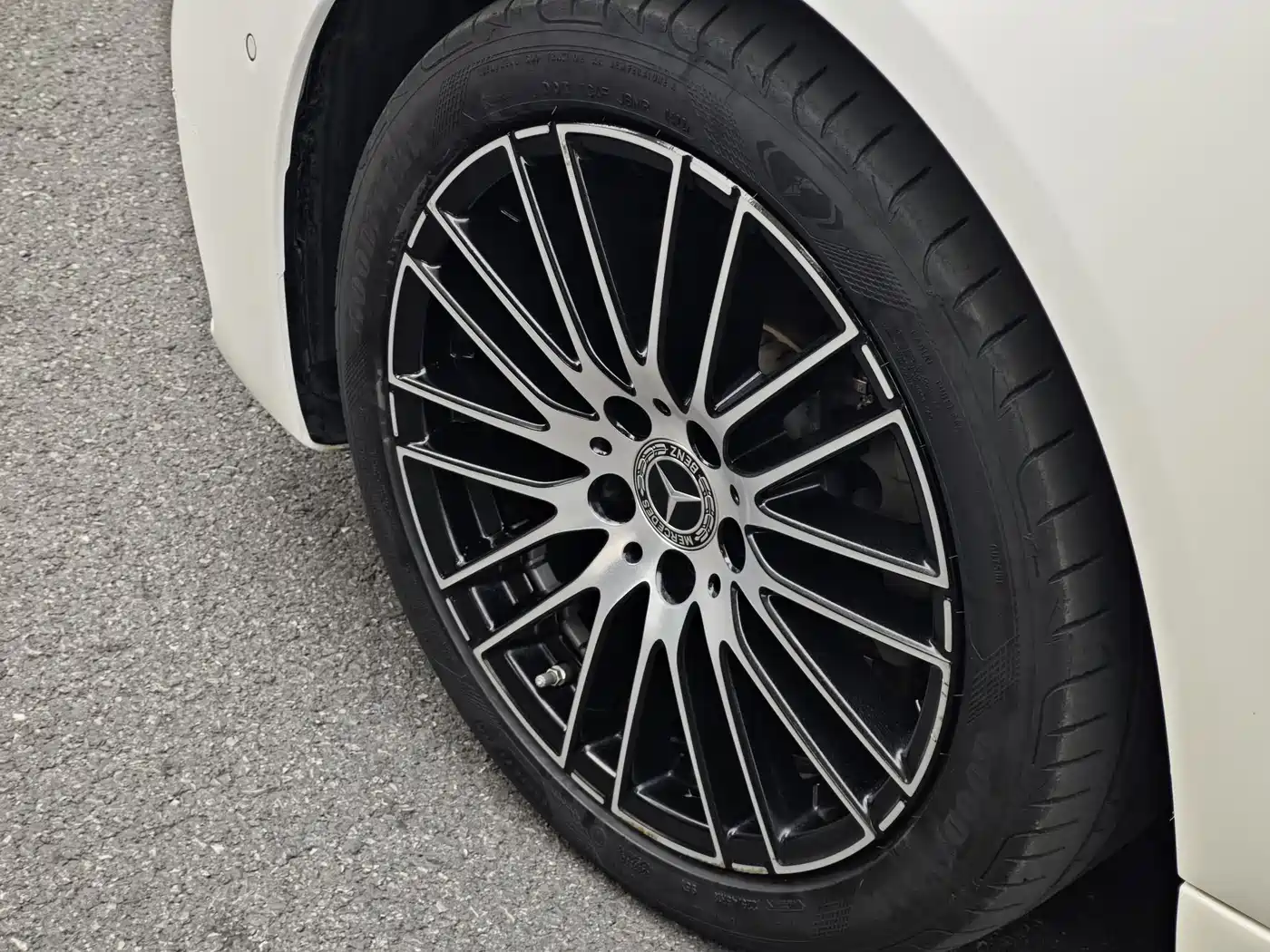 Mercedes-Benz C-Class 2023 C 260 L Sport фото 10